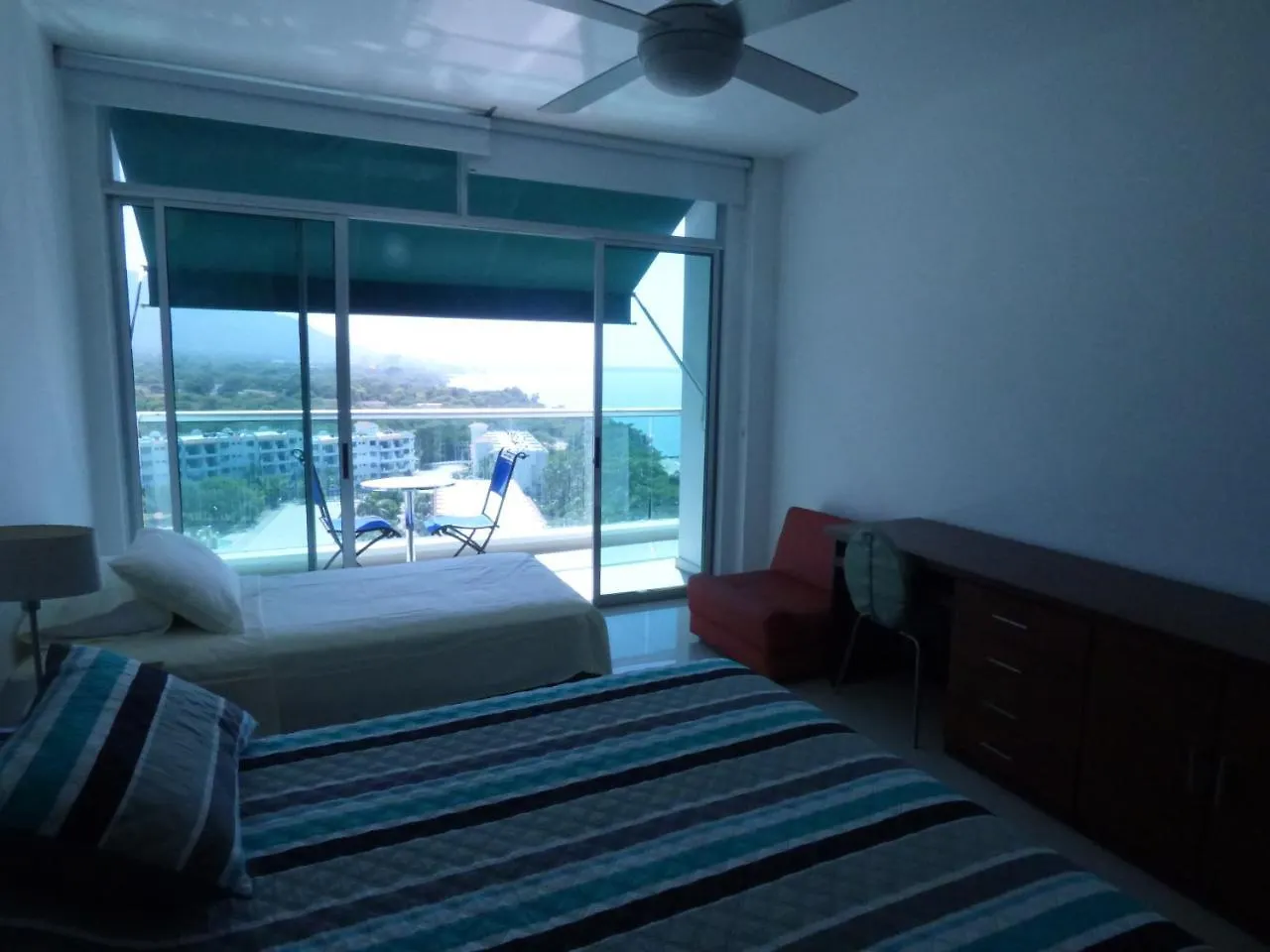 Costa Azul Suites 905 Santa Marta  Apartment